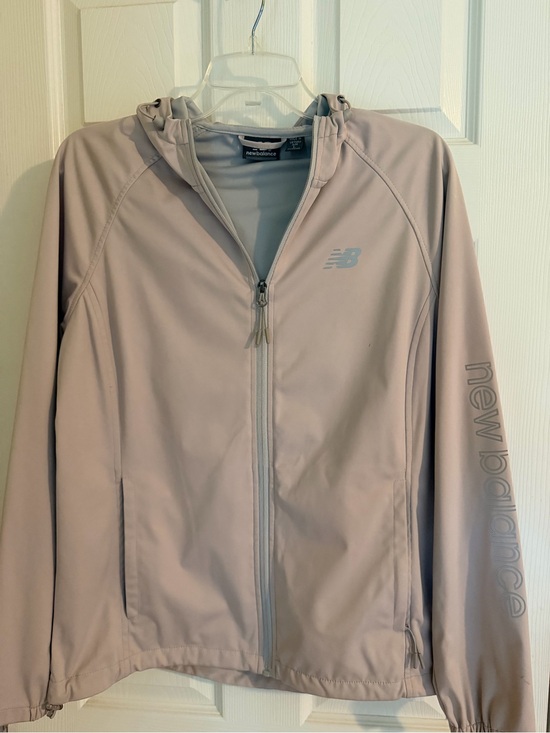 New Balance Jackets & Blazers - New Balance Women's Pale Pink Hooded Zip Jacket